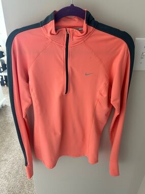 Nike Coral-Peach Half-Zip Training Pullover with Black Accents